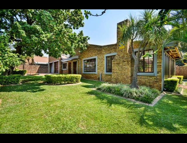 3 BEDROOM HOUSE FOR SALE IN MAGALIESKRUIN